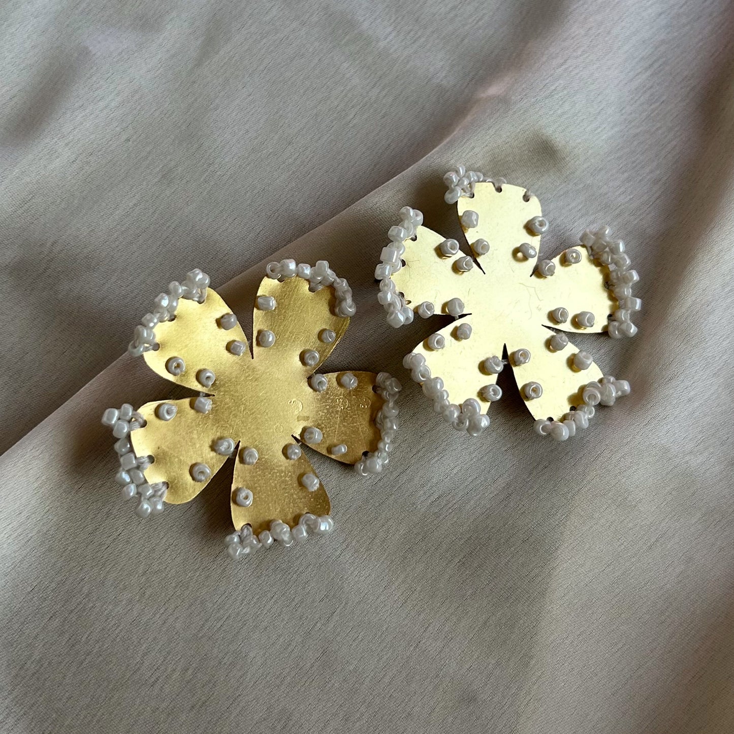 Handmade Glass Bead Brass Earrings - Flower