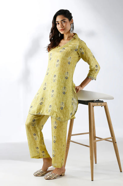 Collared Printed Two Piece Kurta Set