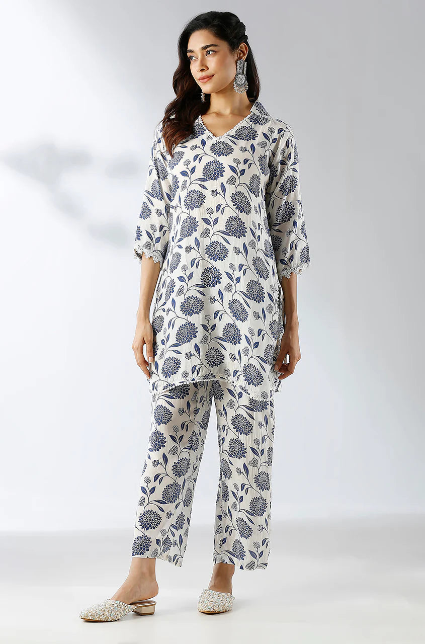 Collared Printed Two Piece Kurta Set