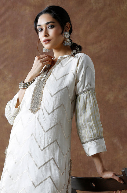 Chevron Pattern Kurta With Pathani Pant