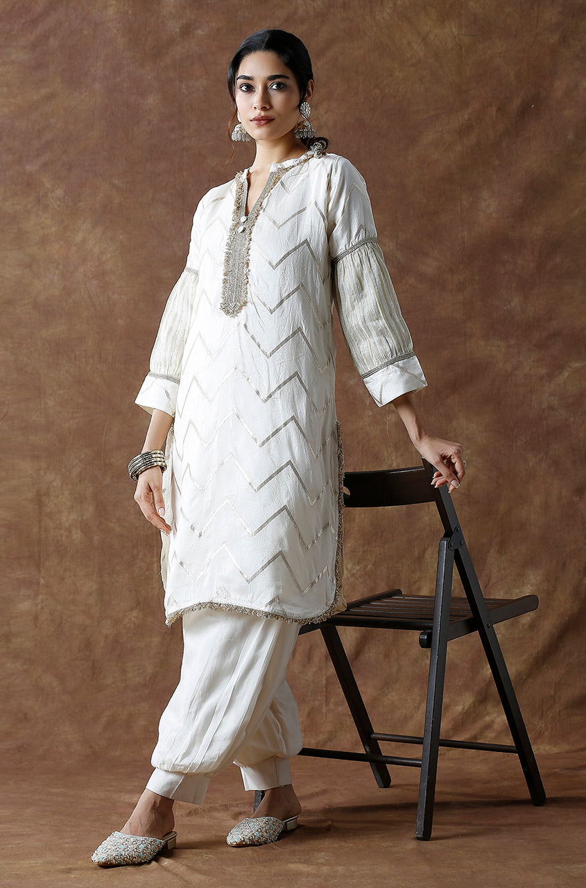 Chevron Pattern Kurta With Pathani Pant