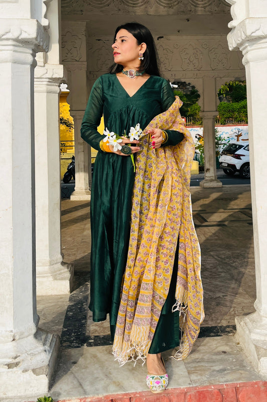 Sakhi Anarkali Suit
