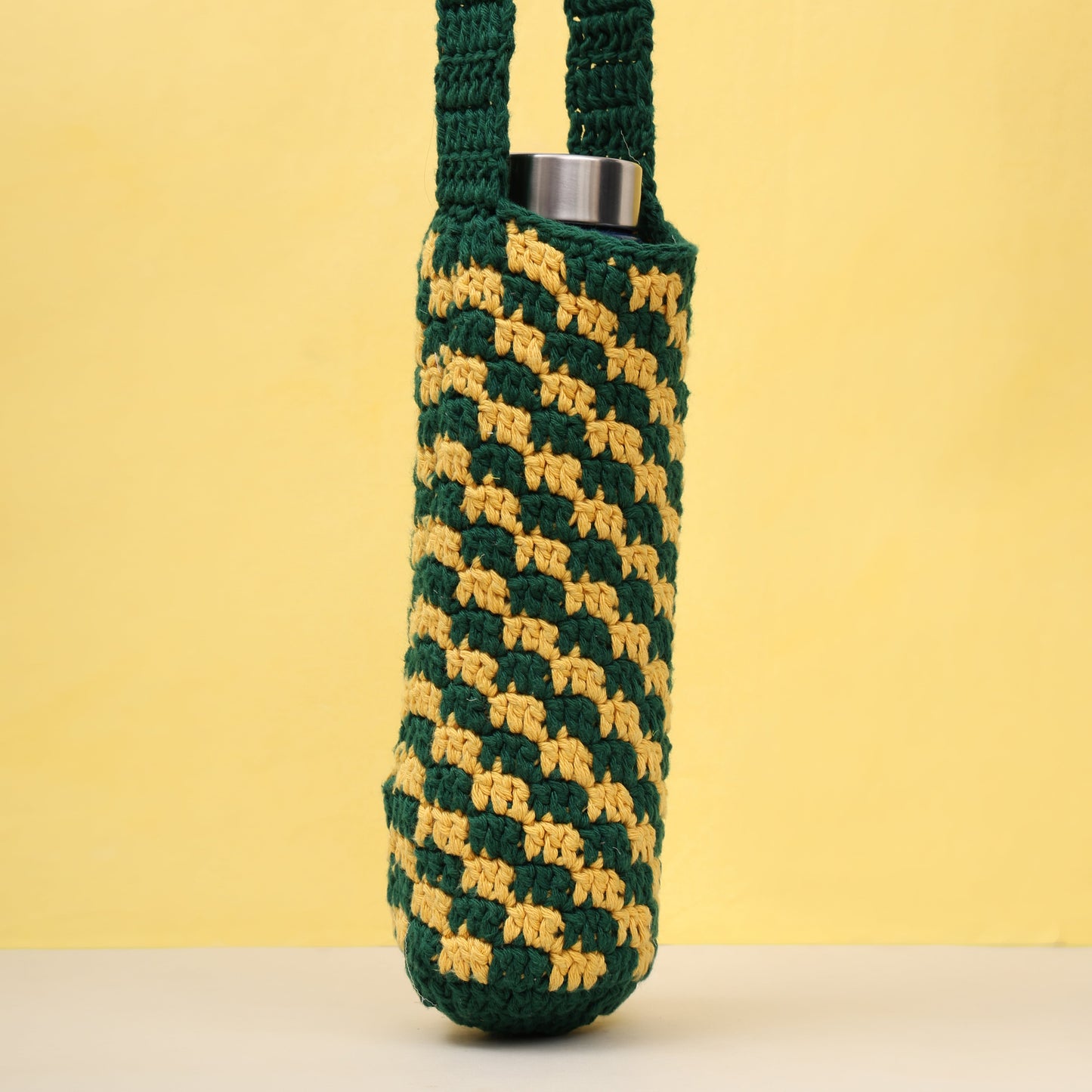 Checkered Crochet Water-Bottle Tote