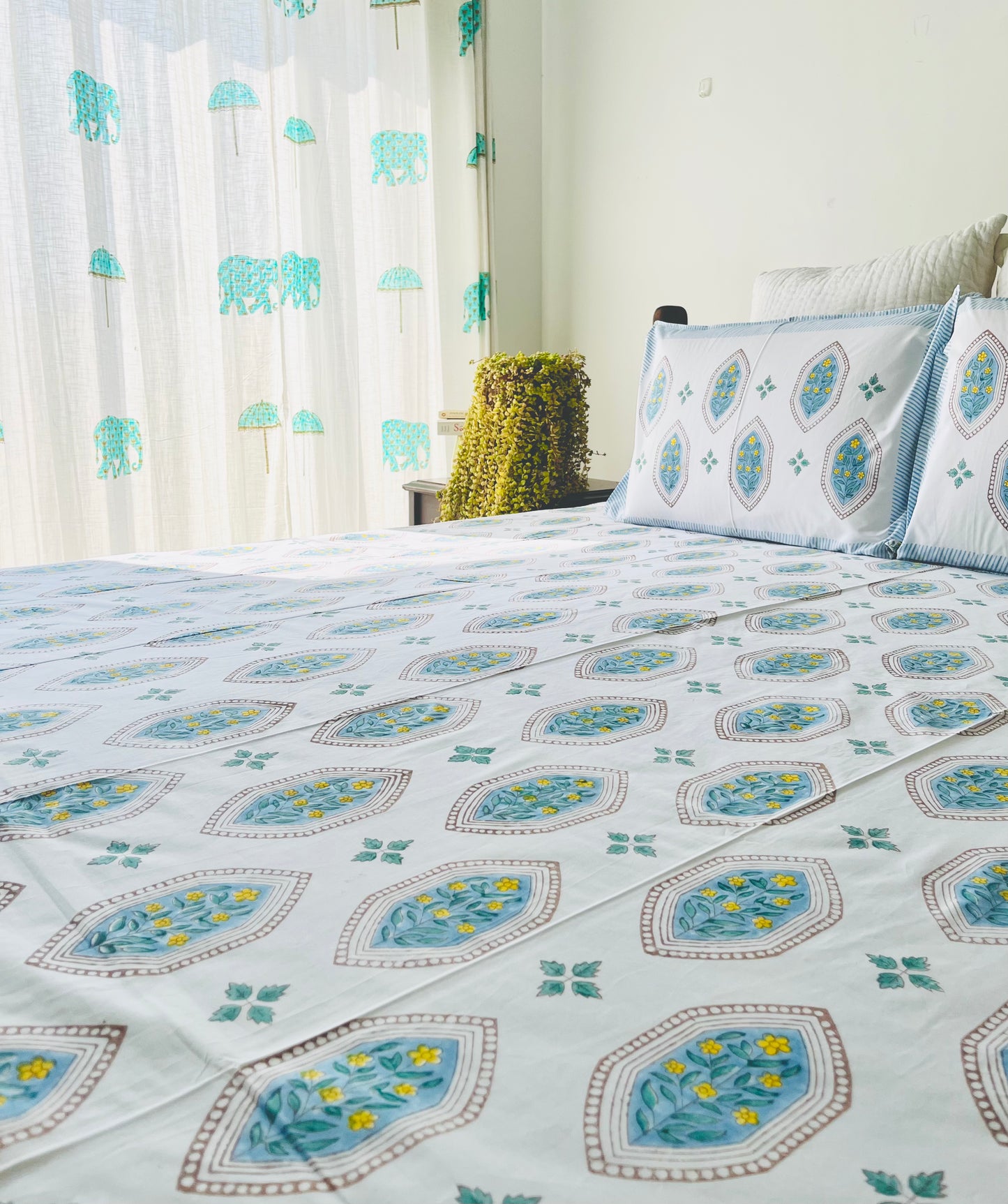 Nila Pila Hand Block Printed Cotton Bedsheet