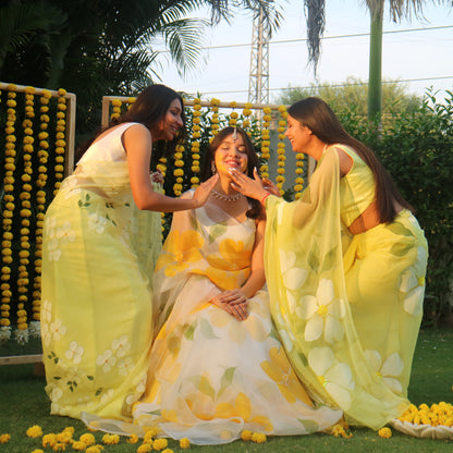 Flora Lehenga Set In Yellow And White