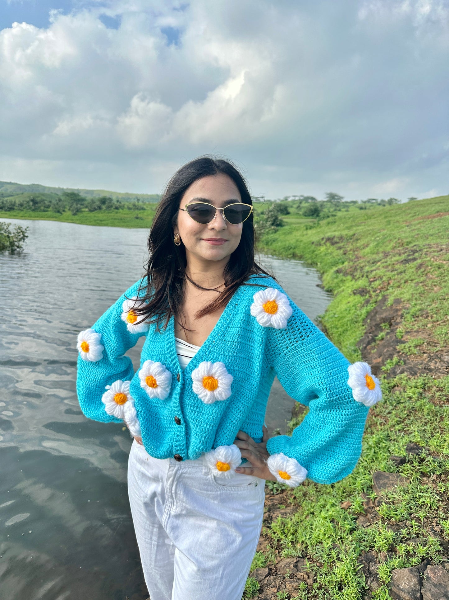 Handmade Chunky Daisy Cardigan