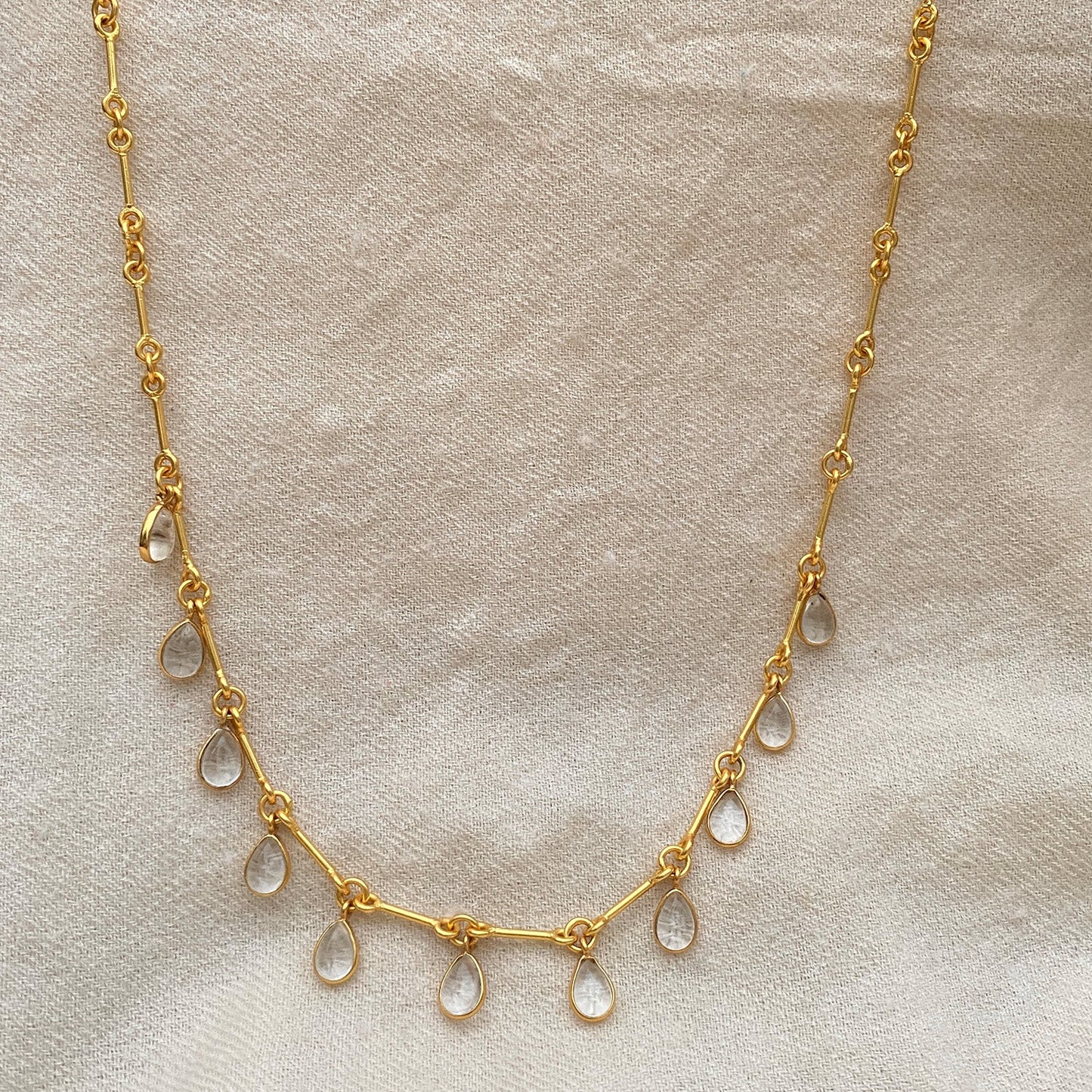 Nargis Quartz Necklace