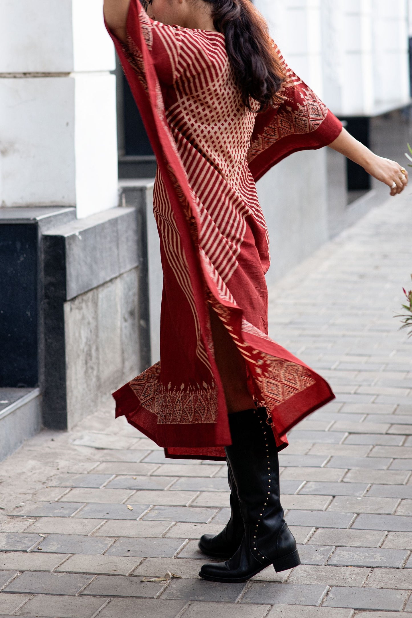 Sur Madder Red Kaftan