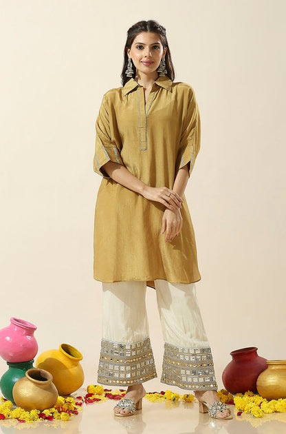 Raas Mustrad Shimmer Batwing Two Piece Kurta Set with Potli Bag