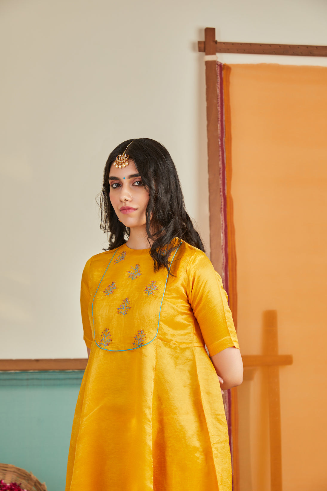 Zareen Yellow Silk Linen Kurta Set