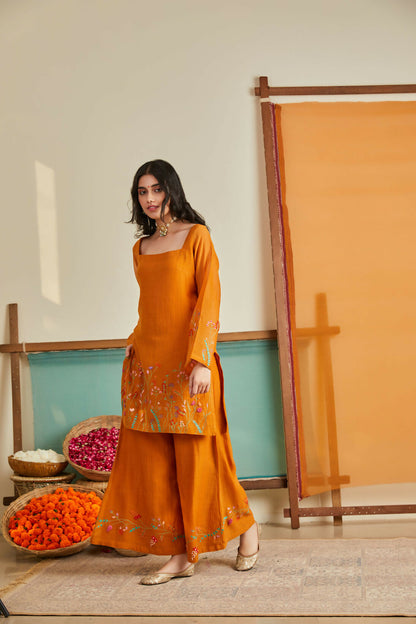 Saanjh Kurta Set