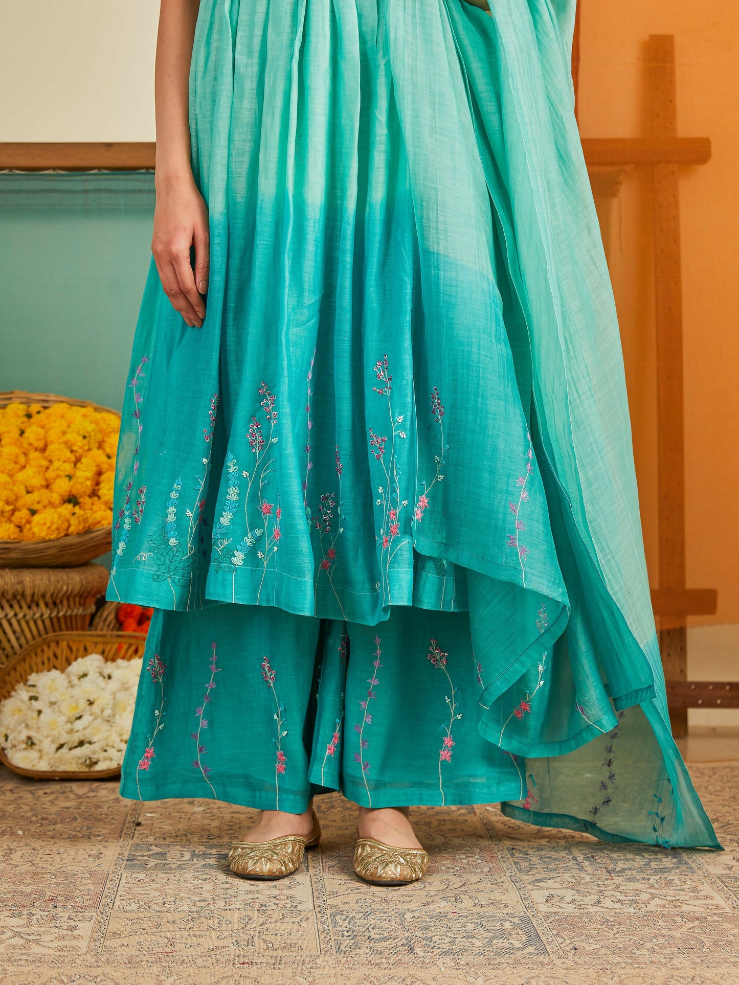 Aabiya  Blue Ombre Chanderi Kurta Set