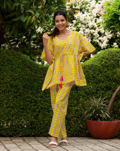 Sara Ali Khan Nazar Battu Chill Jams Cotton Co-ord Set