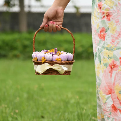 Scented Candles Basket Bouquet