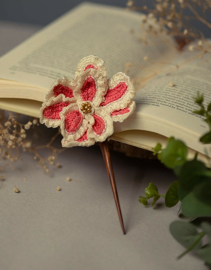 Hairstick ~ Pink & White Petunia