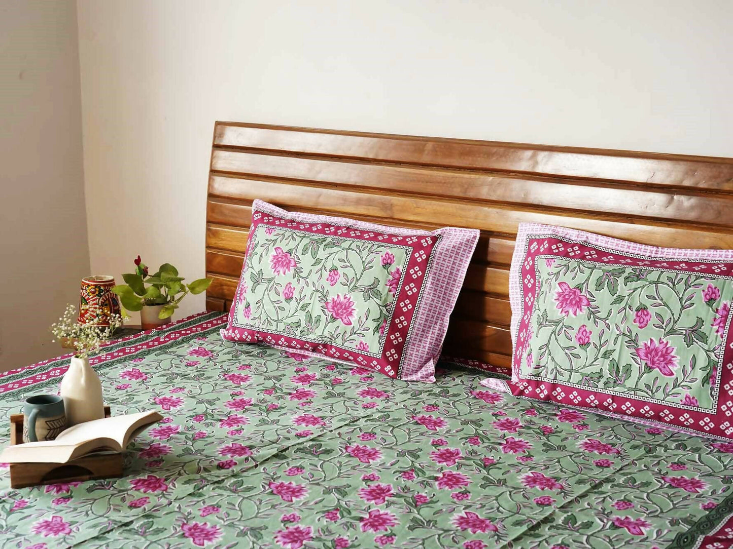 Baagh – Green- A King Size Double Bed Bedsheet