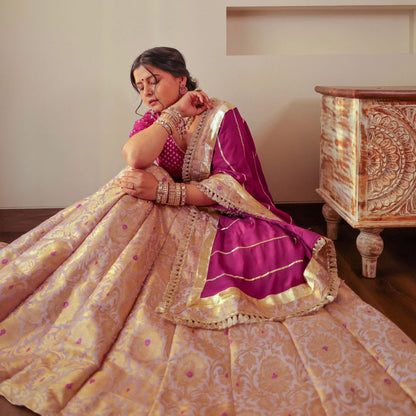 Ruhaani Lehenga