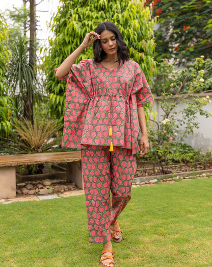 Soha Strawberry Chill Jams Cotton Co-ord Set