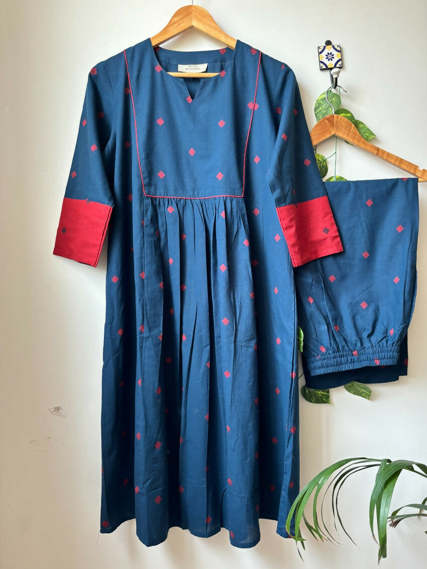 Ambar Kurta Set