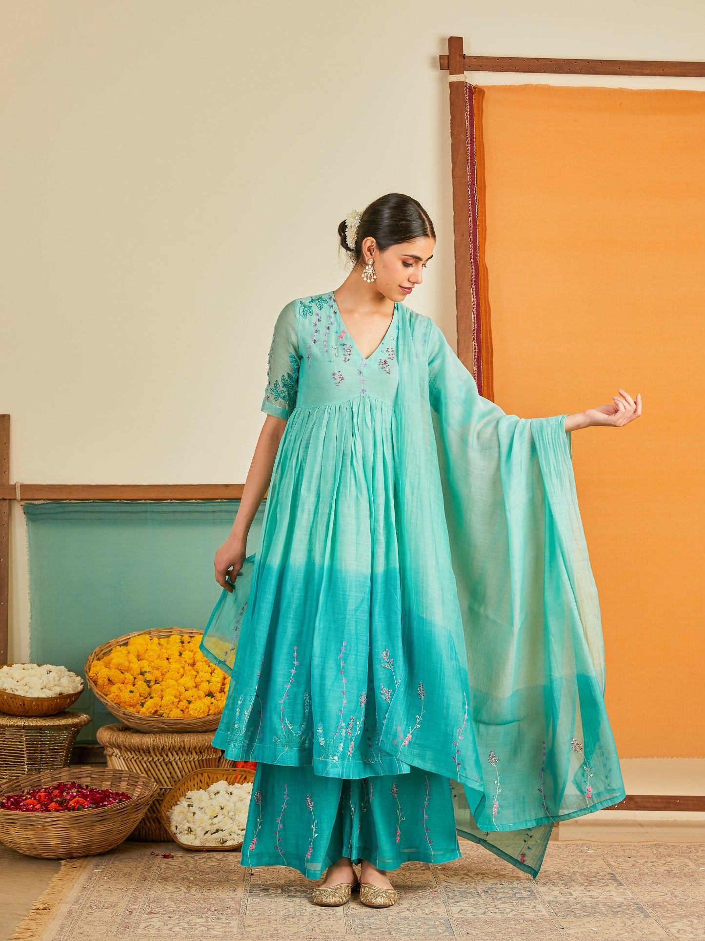 Aabiya  Blue Ombre Chanderi Kurta Set