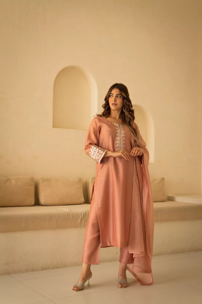 74B4CAB9-9A3F-4015-9754-FD9BEEDDC858