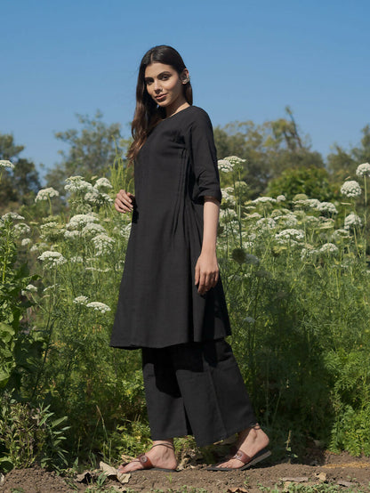 Esra Kurta Set With Dupatta