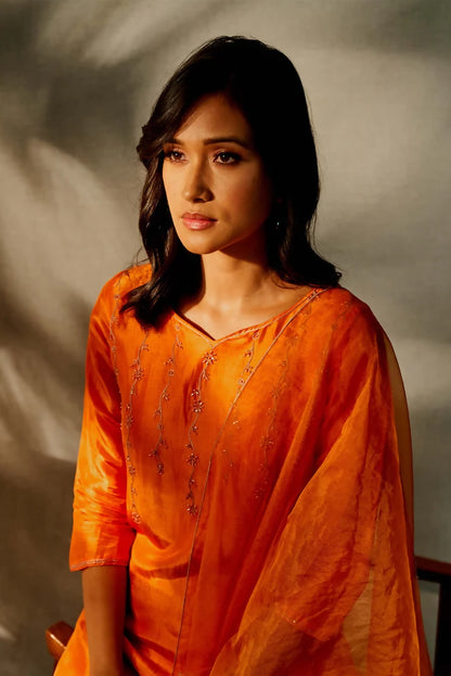 Farha Kurta Set