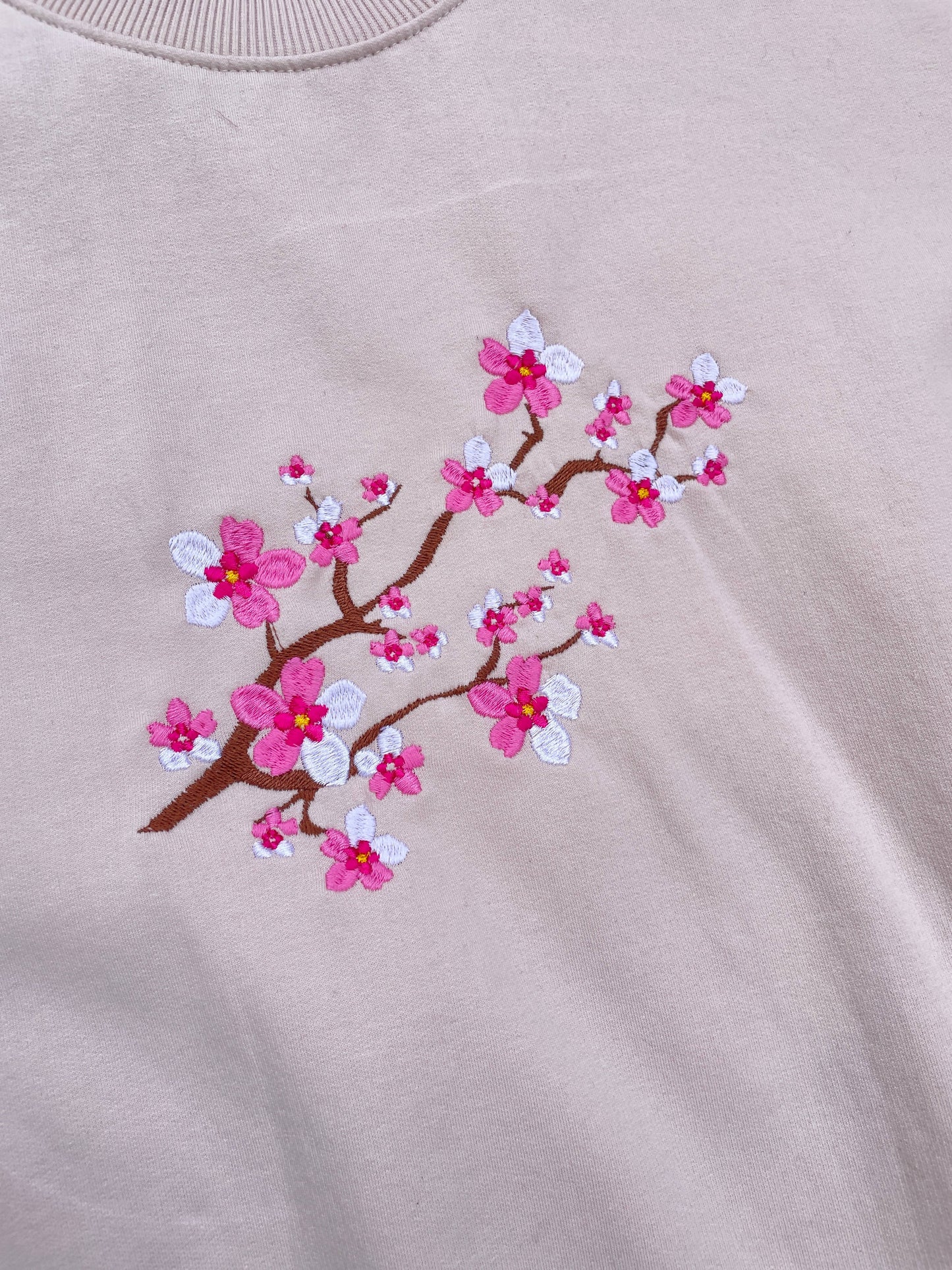 Sakura Embroidered Beige Sweatshirt