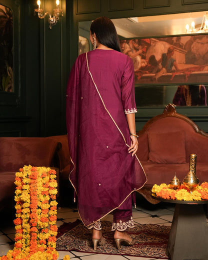 Wine Chanderi Suit Set With Gotta Work