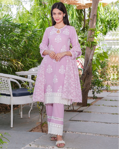 Pink Cotton Thread Embroidered Suit Set