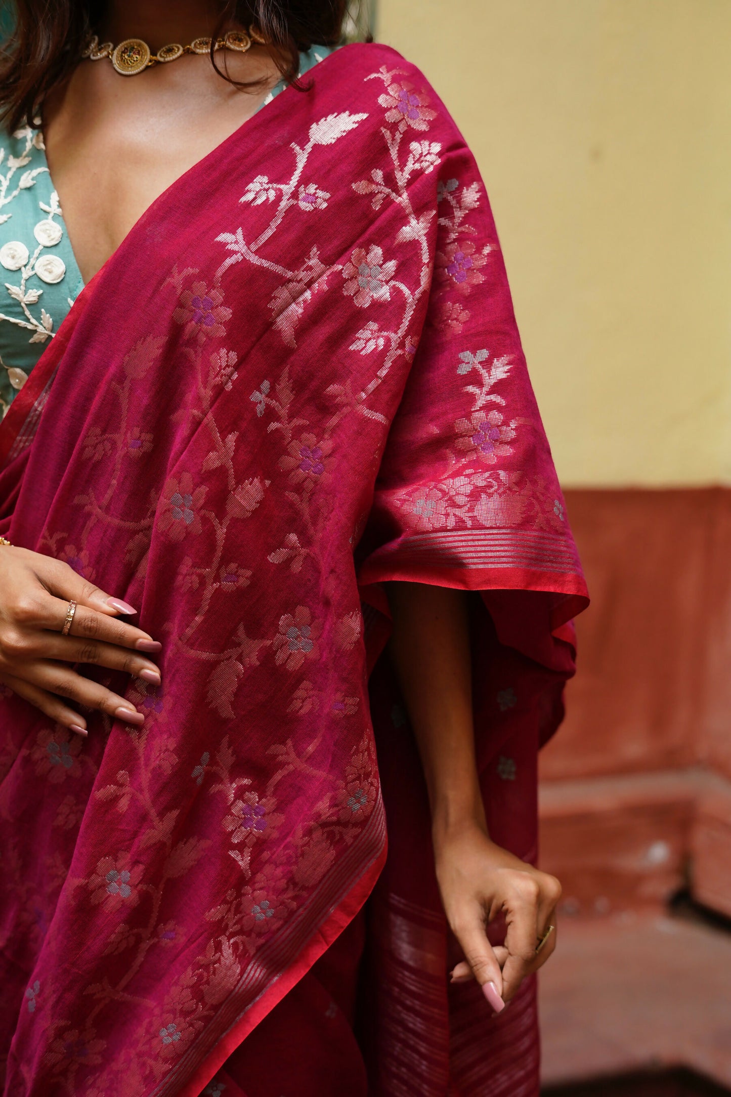 Meena Kumari Handwoven Cotton Pink Saree