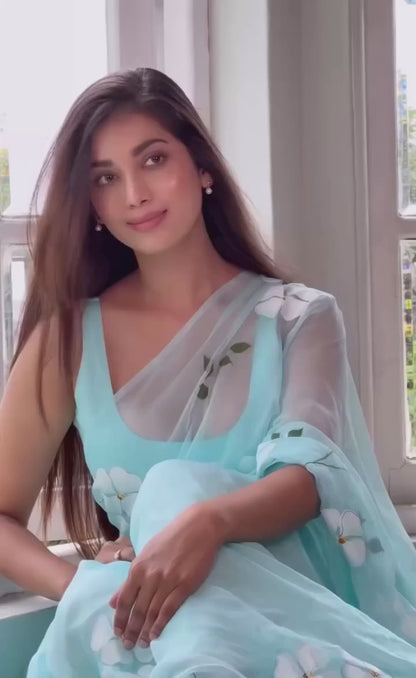Dogwood White Flowers Chiffon Saree In Blue
