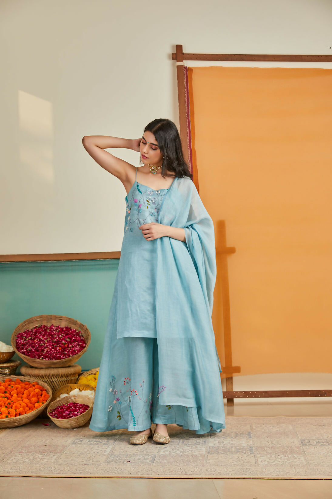 Mahnoor Hand-embroidered Kurta Set