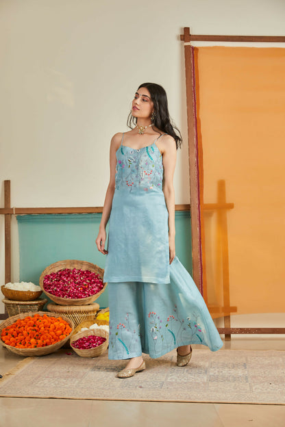 Mahnoor Hand-embroidered Kurta Set