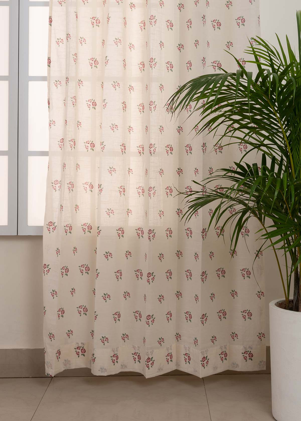 Light Filtering - Red Rose Garden Cotton Sheer Curtain