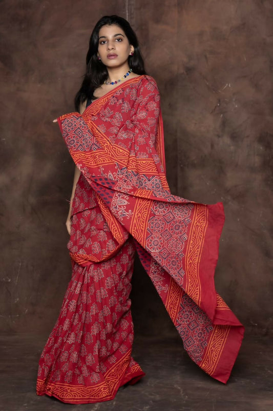 Rhurab Red Cotton Ready To Wear Pocket Saree