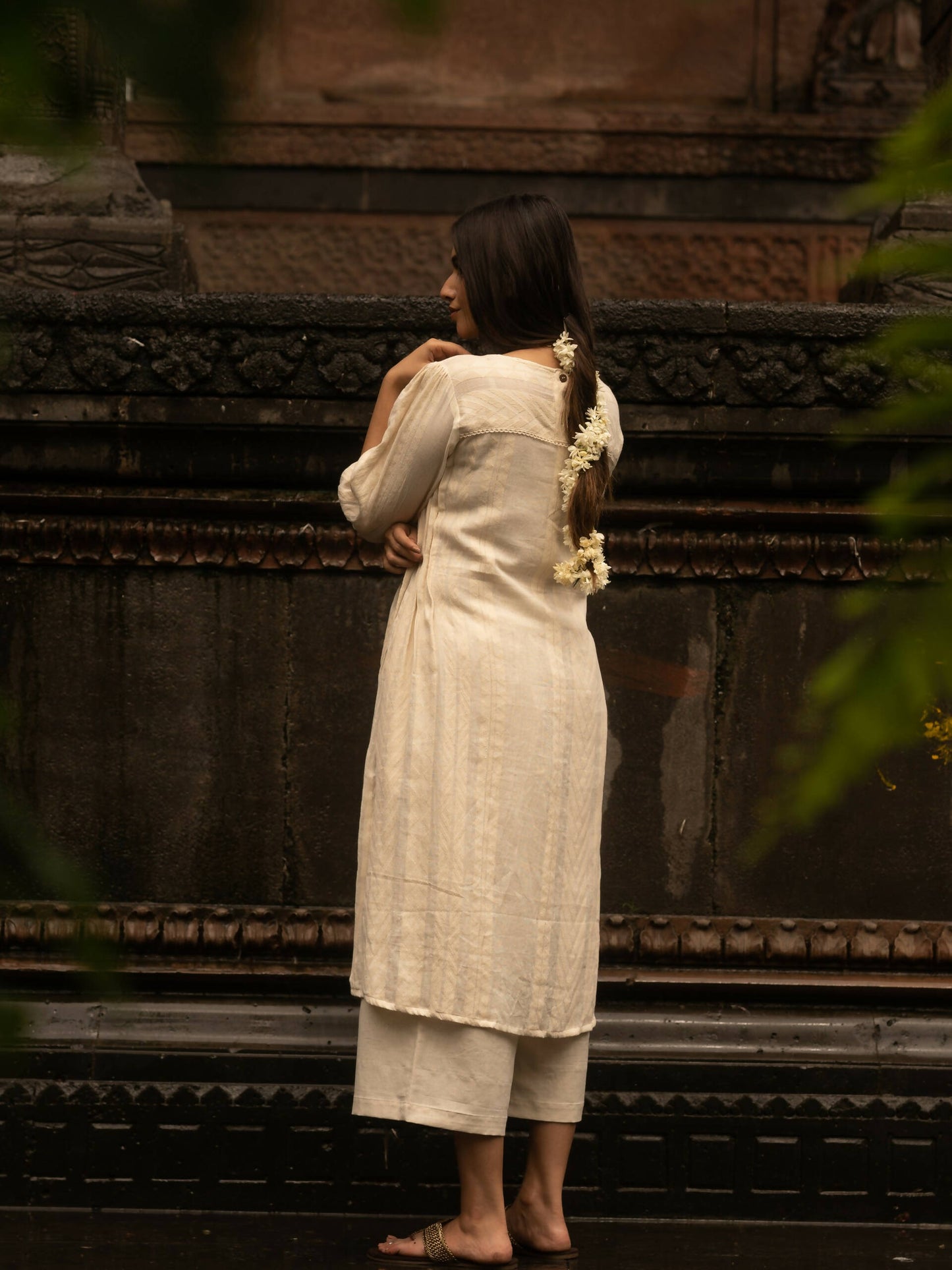 Chui Moi Kurta Set