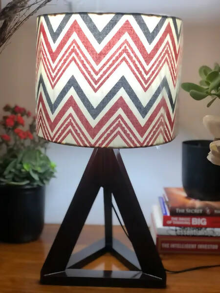 Zig-Zag Lamp