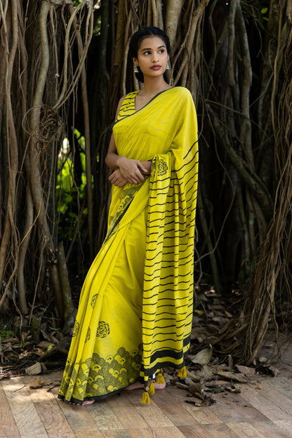 Beira Mar Mul Cotton Yellow Saree