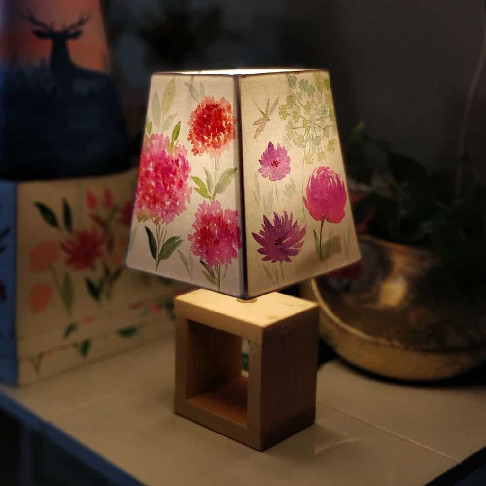 Empire Table Lamp Hydrangea Floral Lamp Shape