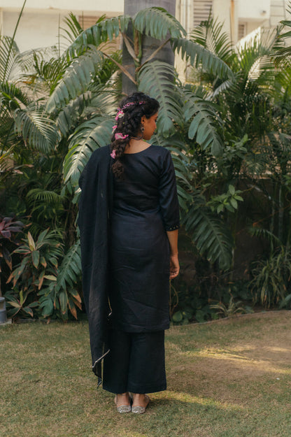 Mehvish Mirror Embroidered Suit Set