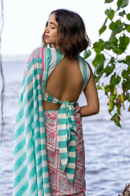 Coral Mul Cotton Geometric Print Saree