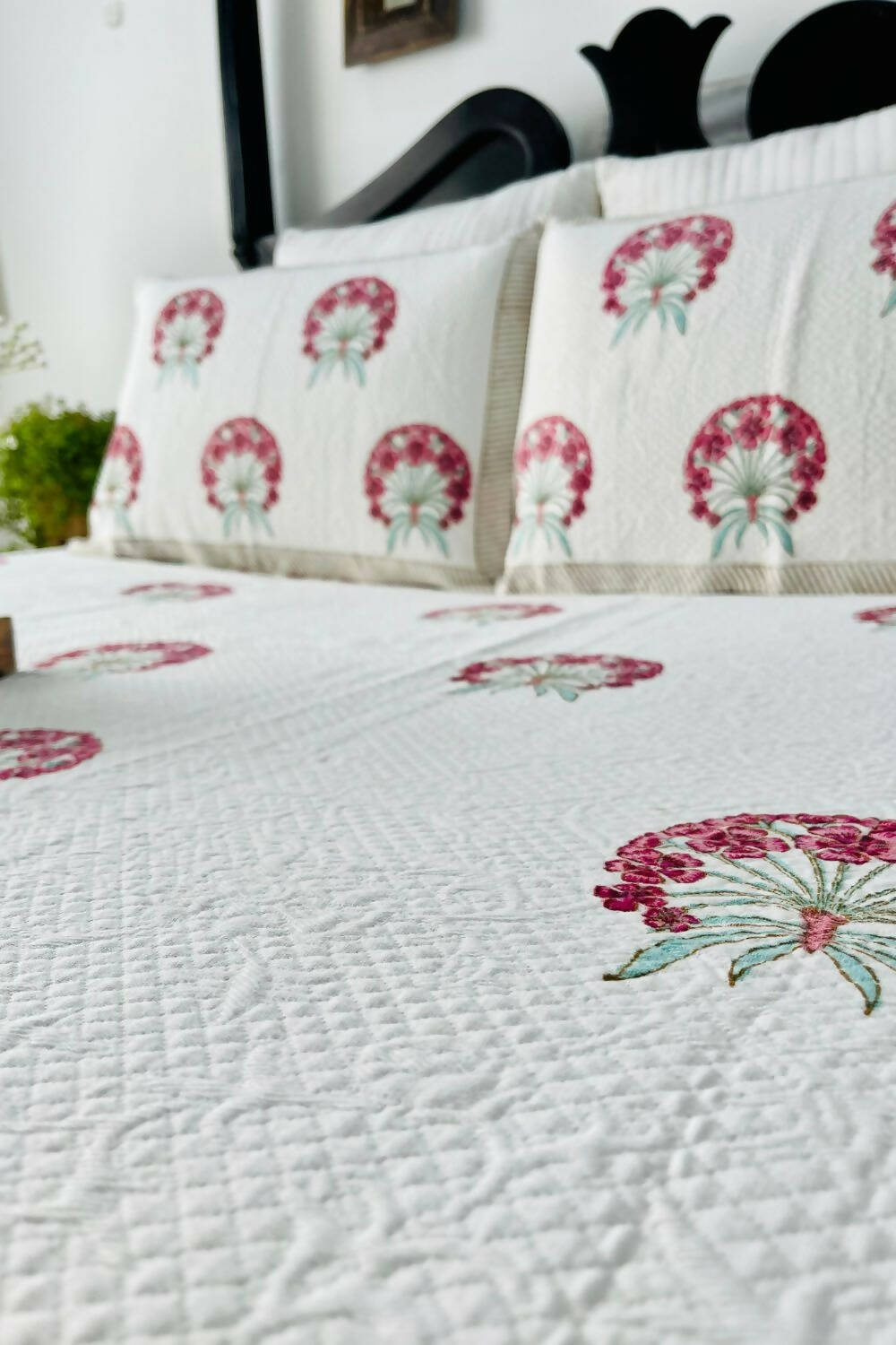 Madhumalti Handblock Printed Jacquard Bedcover