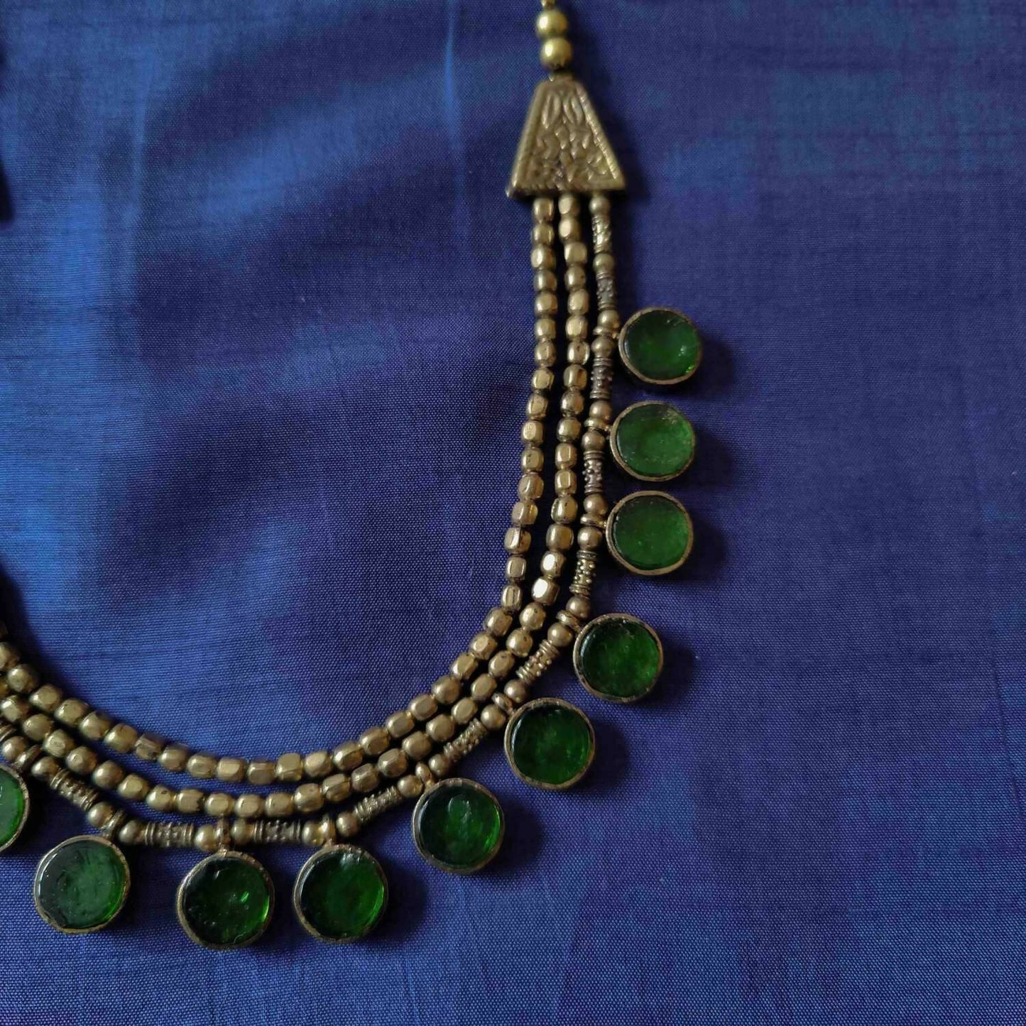 Gold Glass Raindrop Necklace