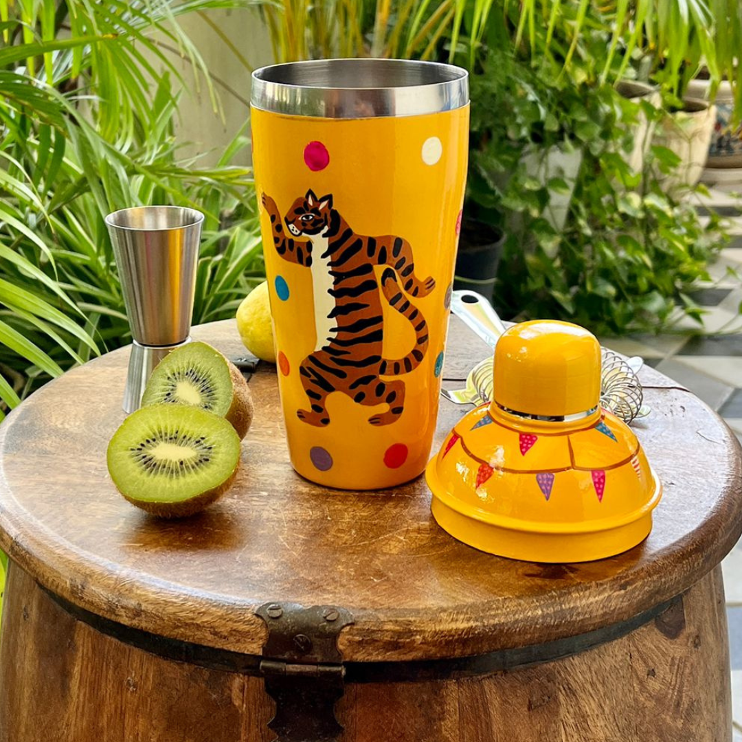 Tipsy Tiger Cocktail Shaker