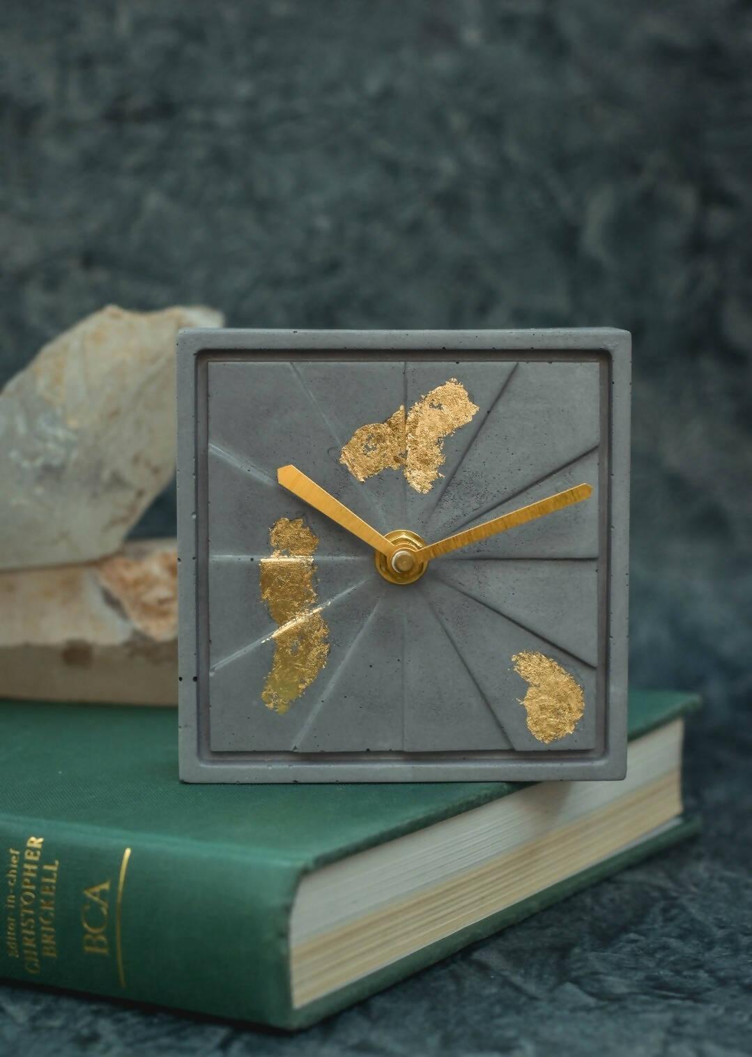 Table Clock - Elegance