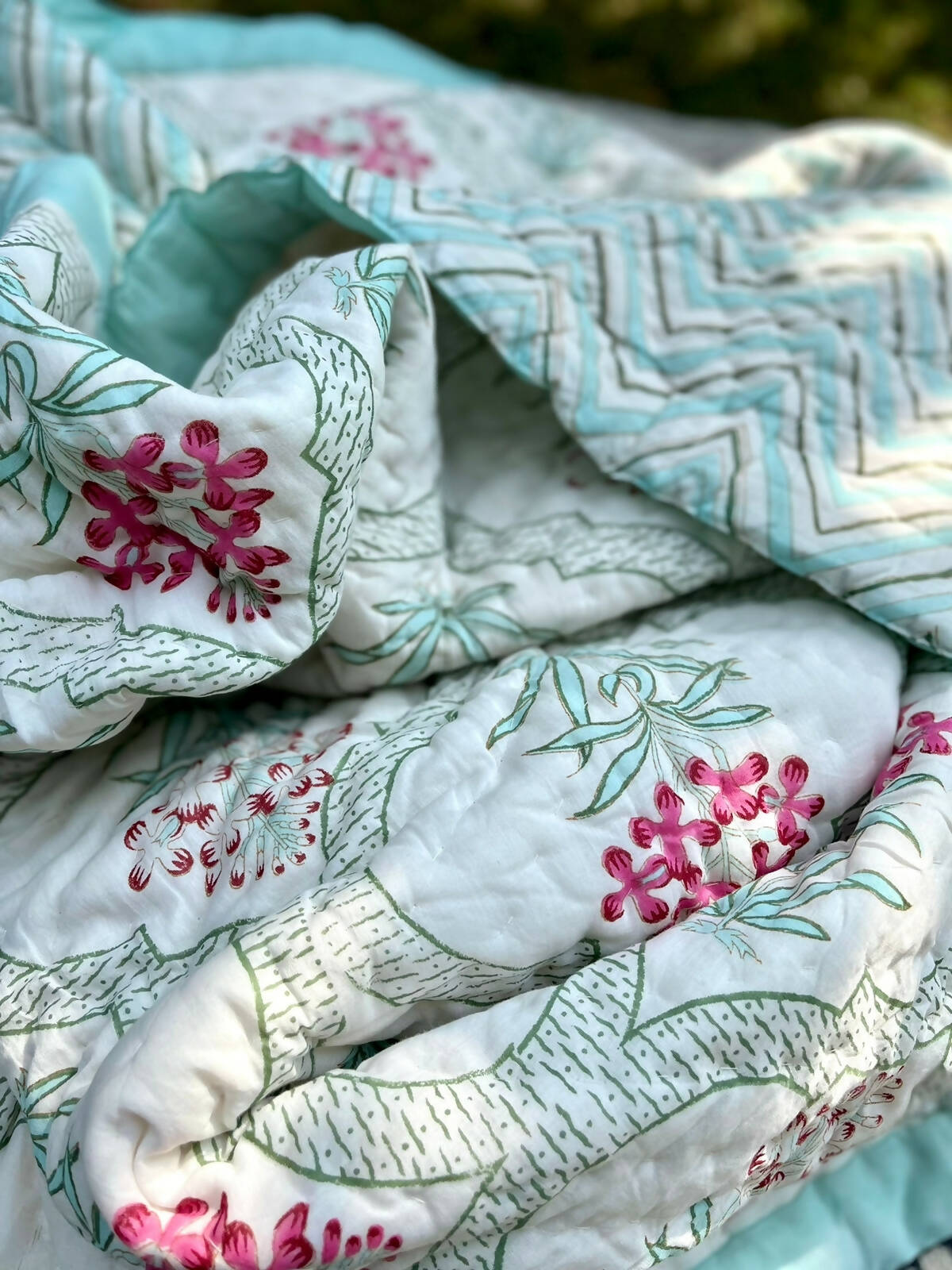 Reversible Hand Block Quilt| King Size | 90*108 Inches | Aqua Mughal Jaal