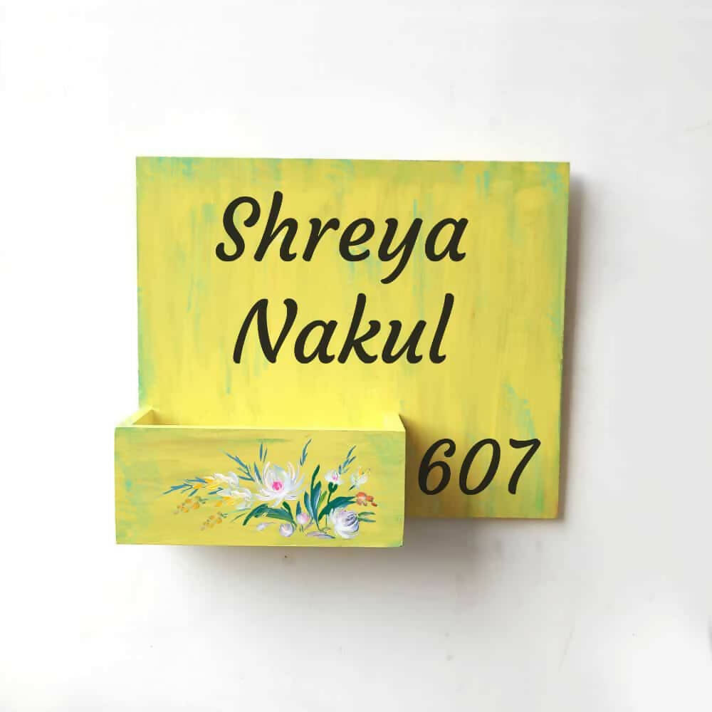 Customized Planter Name plate - White Flowers