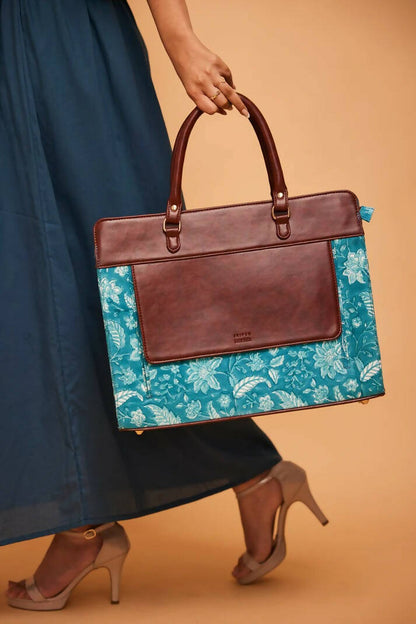 Aqua Blue Compact Laptop Bag