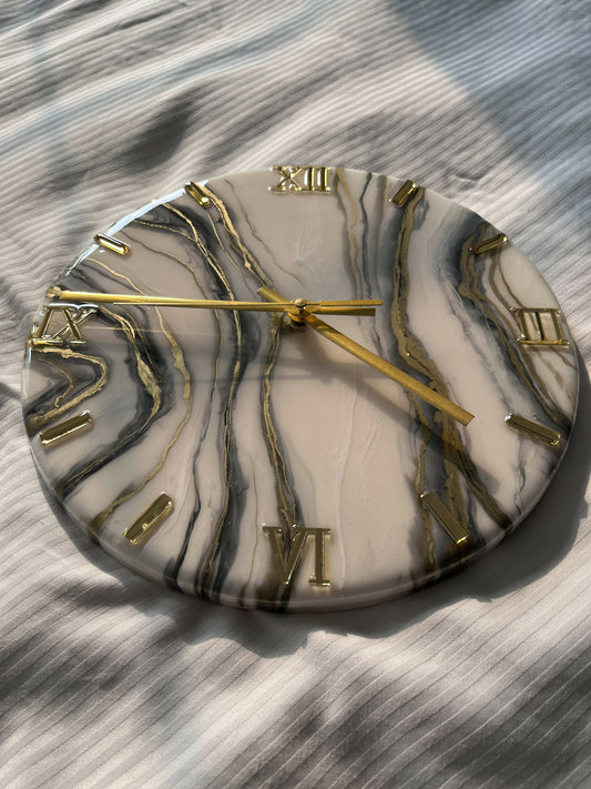 Faux Marble Clock